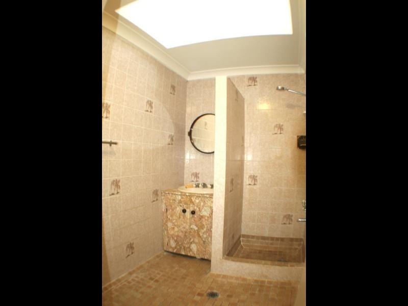 2/4 Crathern Close, Edge Hill QLD 4870