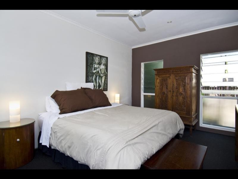 16 Batt Street, Clifton Beach QLD 4879