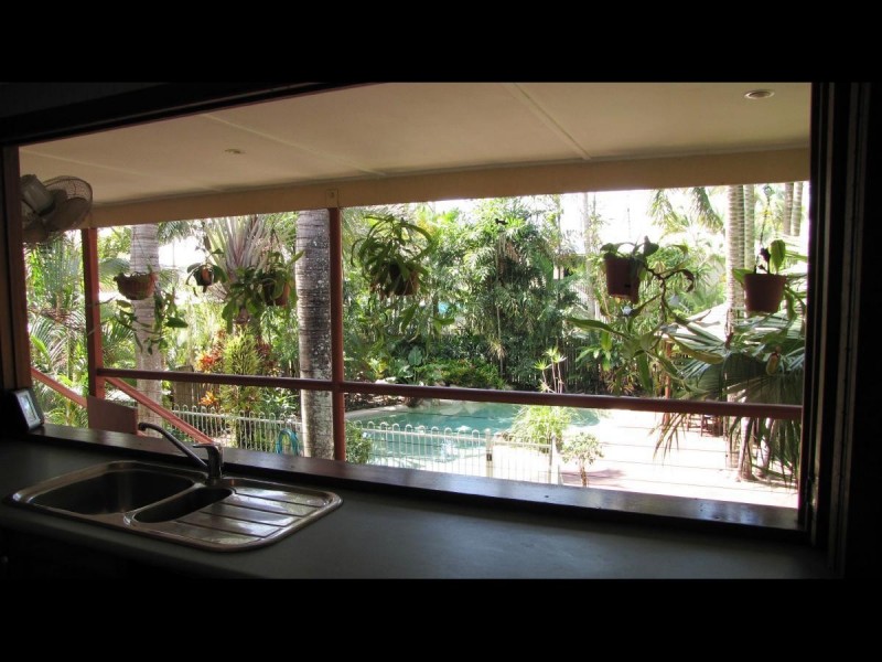 118 Cairns Street, Cairns North QLD 4870