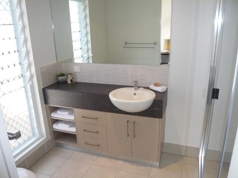 101 Hideaway Close, Palm Cove QLD 4879