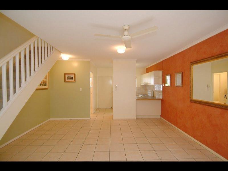 4/1 Grantala Street, Manoora QLD 4870