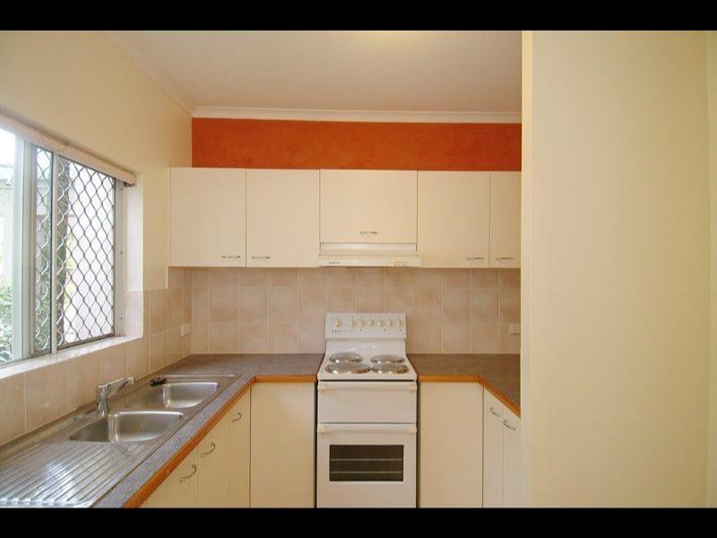 4/1 Grantala Street, Manoora QLD 4870