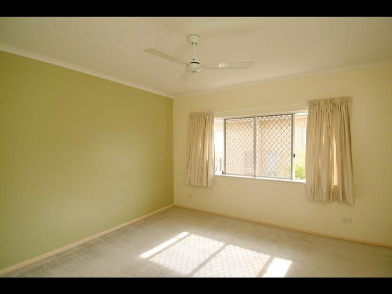 4/1 Grantala Street, Manoora QLD 4870