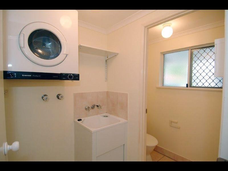 4/1 Grantala Street, Manoora QLD 4870