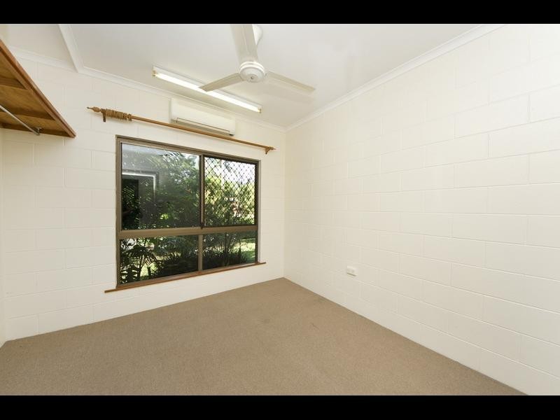 6 Gardenia Ct, Mooroobool QLD 4870