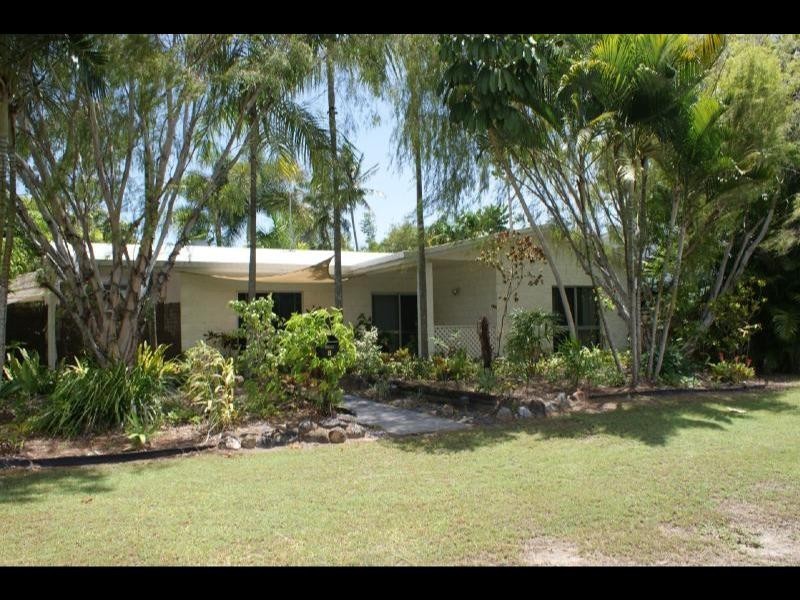 13 Napier Close, Trinity Park QLD 4879