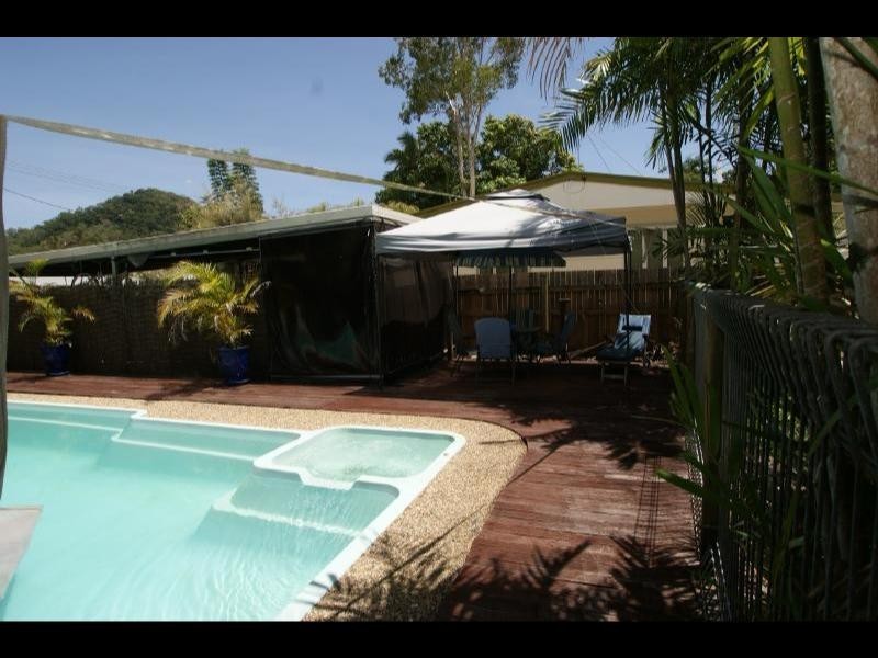 13 Napier Close, Trinity Park QLD 4879