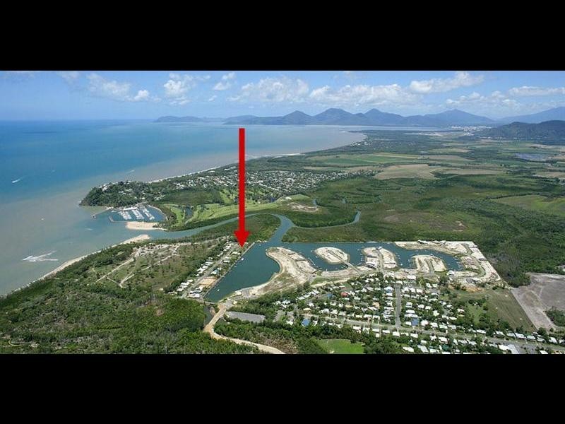 5 Riverside Parade, Trinity Park QLD 4879