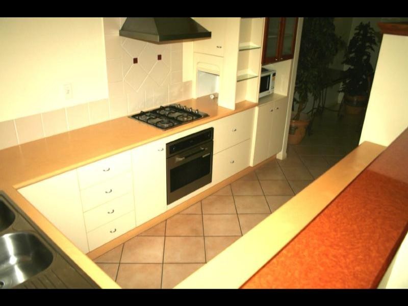 507/373 McLeod Street, Cairns North QLD 4870