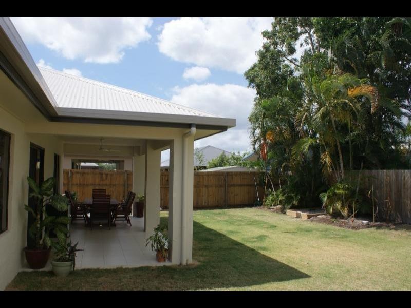 31 Angor Street, Trinity Park QLD 4879