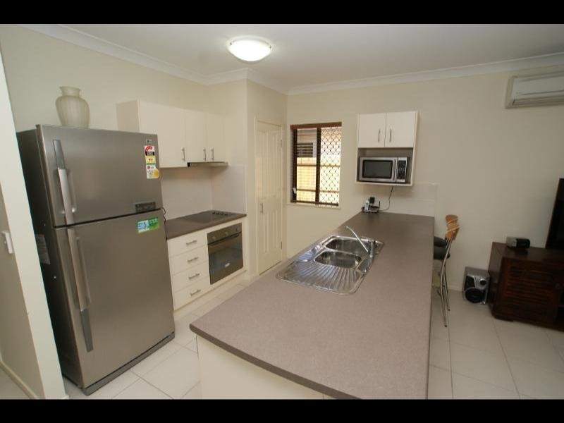 31 Angor Street, Trinity Park QLD 4879