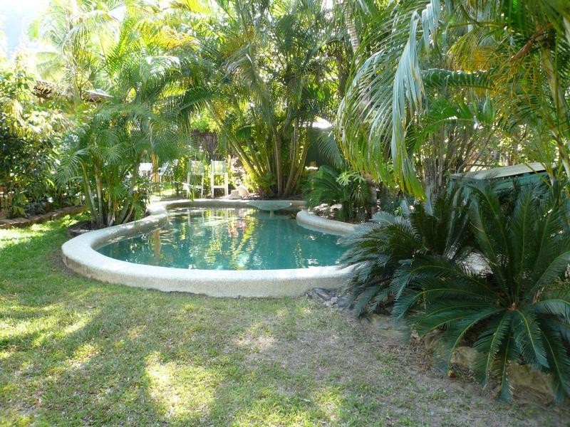 6 Lawson Street, Kanimbla QLD 4870