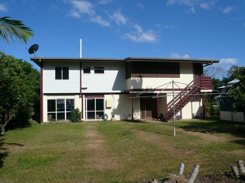 15 Irene Street, Earlville QLD 4870