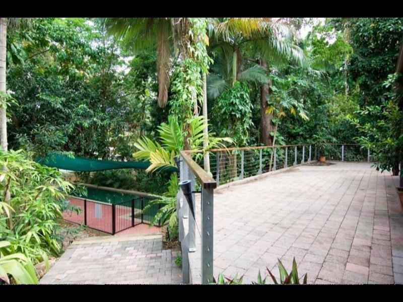 14 View Street, Brinsmead QLD 4870