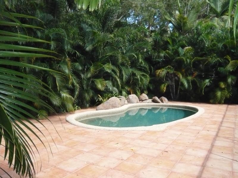 20 Batt Street, Clifton Beach QLD 4879