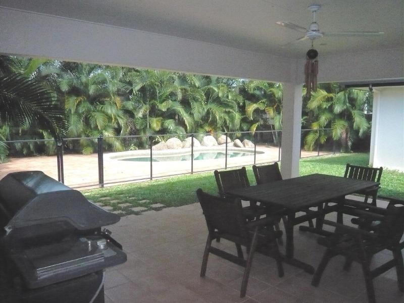 20 Batt Street, Clifton Beach QLD 4879