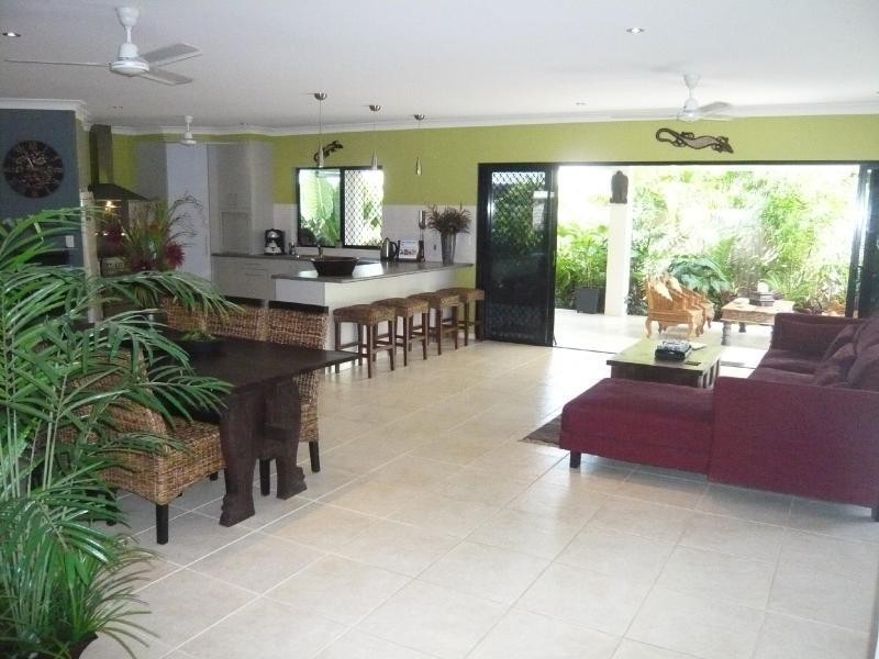 17 Burranong Street, Kewarra Beach QLD 4879