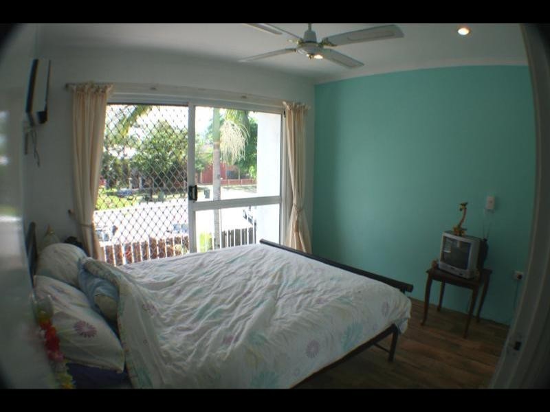 2/314 Draper Street, Parramatta Park QLD 4870