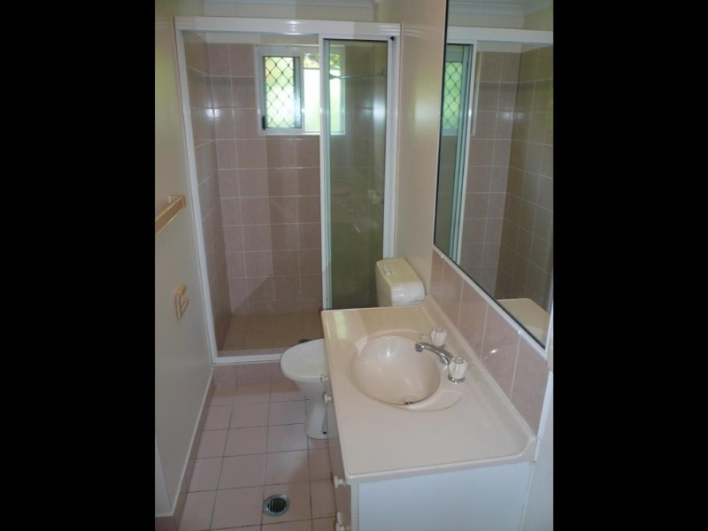 1/1 Cannon Street, Manunda QLD 4870