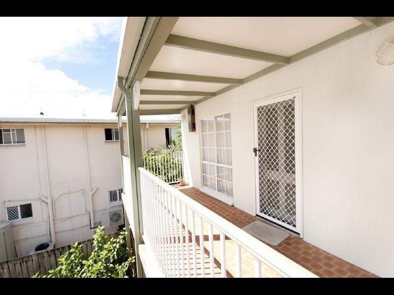 42/87 Earl Street, Westcourt QLD 4870