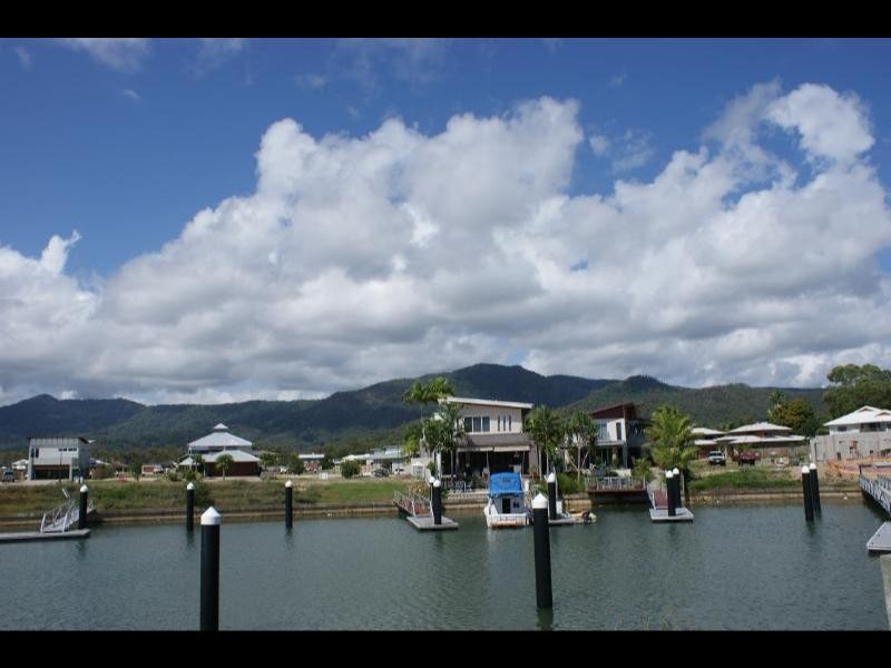 13 Ragamuffin Quay (Lot 38), Trinity Park QLD 4879
