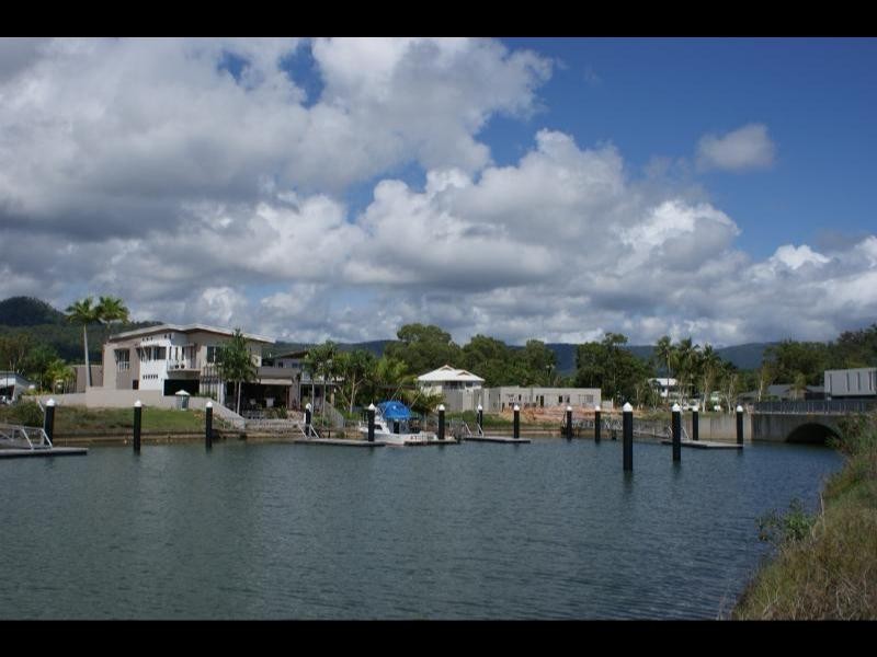 13 Ragamuffin Quay (Lot 38), Trinity Park QLD 4879
