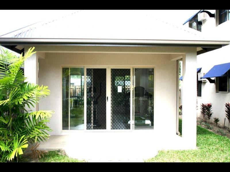 312/2-3 Centenary Close, Manoora QLD 4870