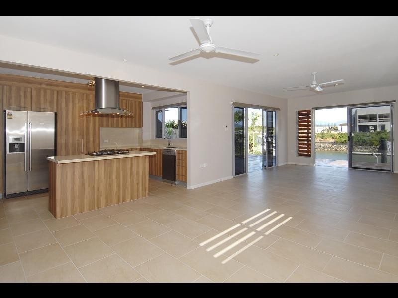 19 Marina Quay, Trinity Park QLD 4879