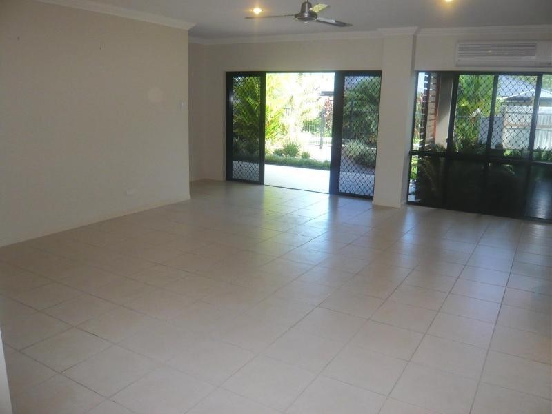 19 Waterlilly Street, Kewarra Beach QLD 4879