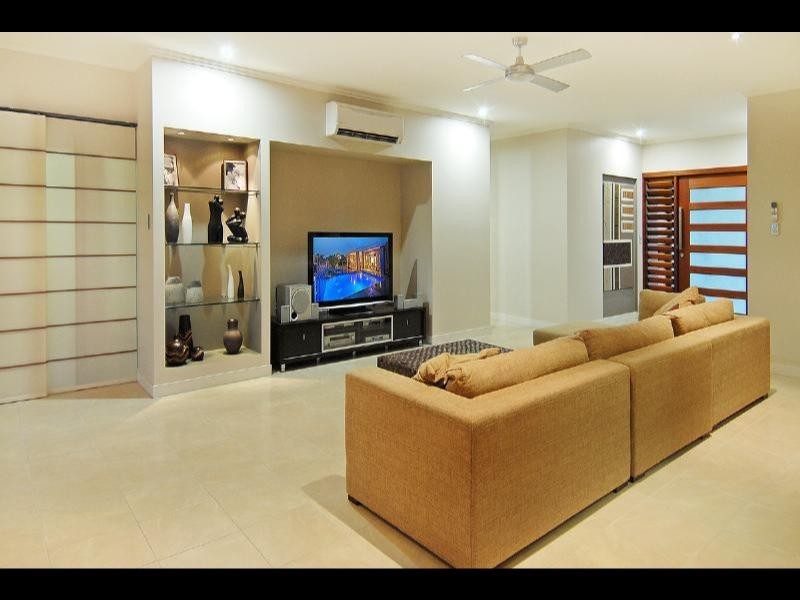 6 Port Close, Trinity Beach QLD 4879