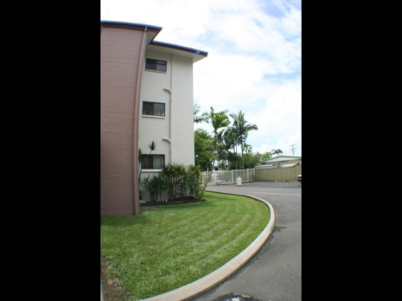 16/ 173 Mayers Street, Manoora QLD 4870