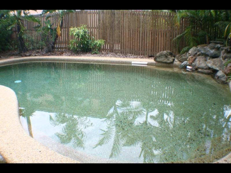 4/14  Springfield Cres, Manoora QLD 4870