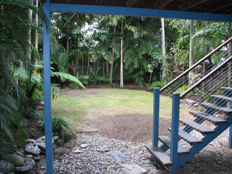 98 Cairns Street, Cairns North QLD 4870