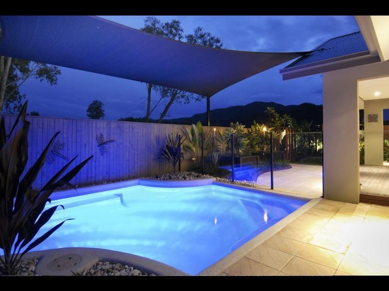 79 Roberts Road, Trinity Beach QLD 4879