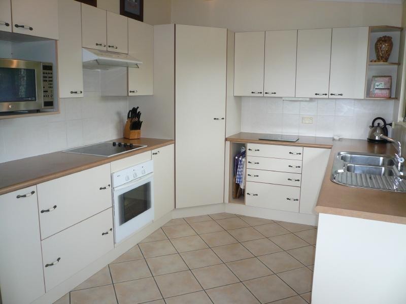 70 Upper Perkins St, Manoora QLD 4870