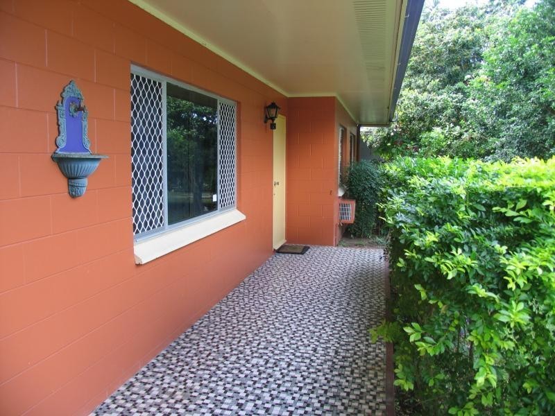 5 Varese Street, Woree QLD 4868