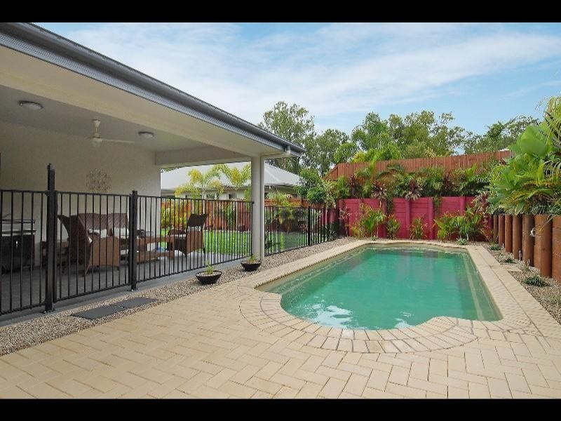 37 Monterey Street, Kewarra Beach QLD 4879