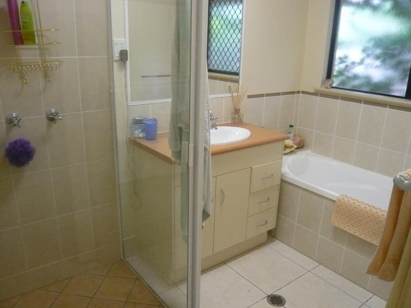 35 Cooya Street, Kewarra Beach QLD 4879