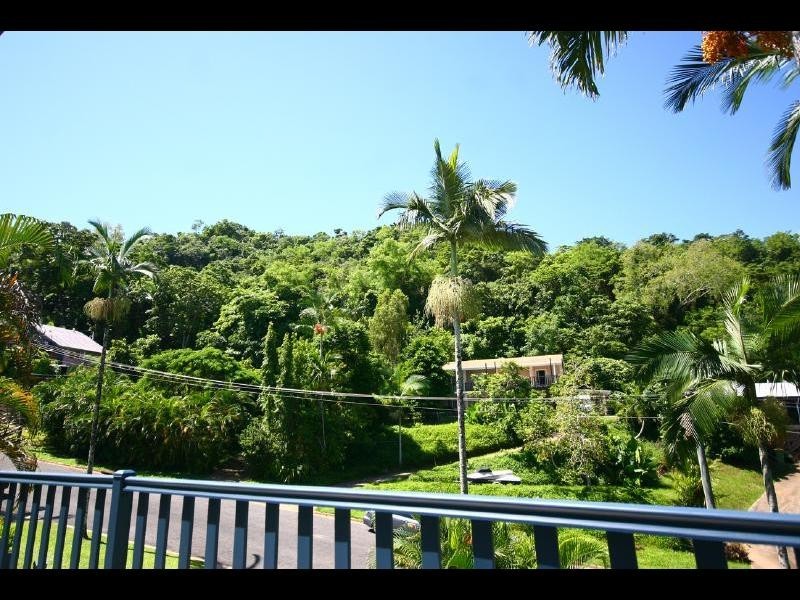 14  Blue Hills cres, Freshwater QLD 4870