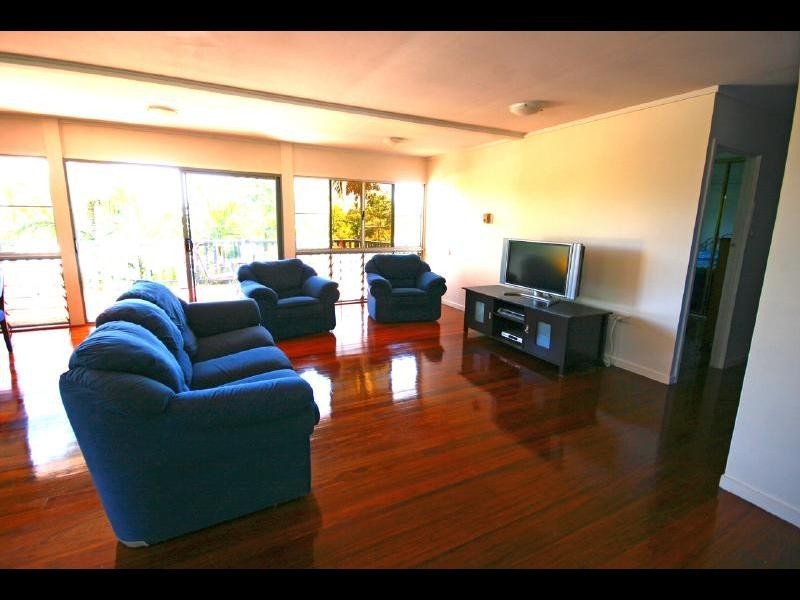 14  Blue Hills cres, Freshwater QLD 4870