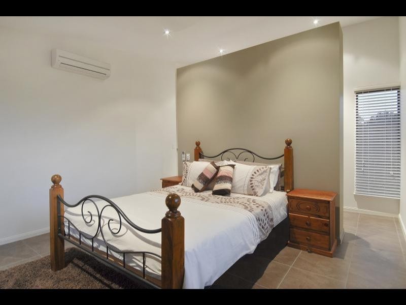 89 Roberts Drive, Trinity Beach QLD 4879