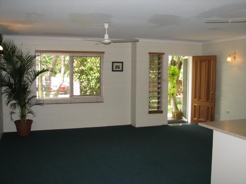 10 Satinay Close, Manoora QLD 4870