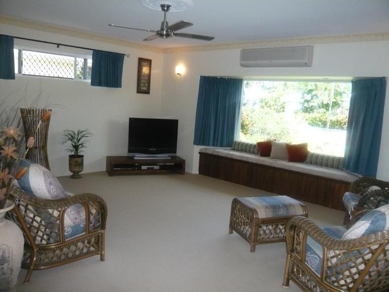 8  Cabarita Close, Kewarra Beach QLD 4879