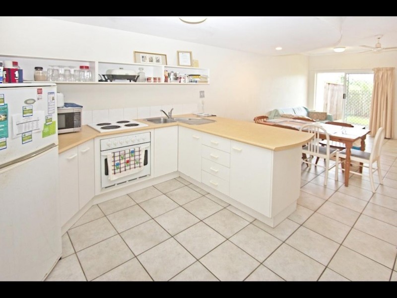 16/7A Grantala Street, Manoora QLD 4870