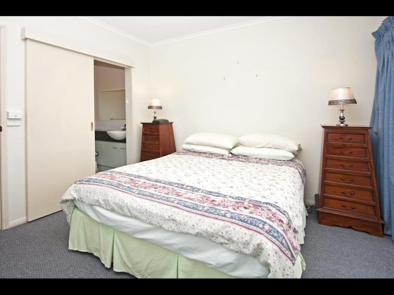 16/7A Grantala Street, Manoora QLD 4870