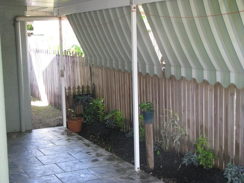 Manoora QLD 4870