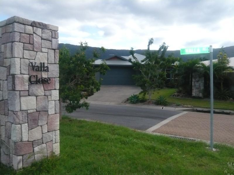 1 Valla Close, Kewarra Beach QLD 4879
