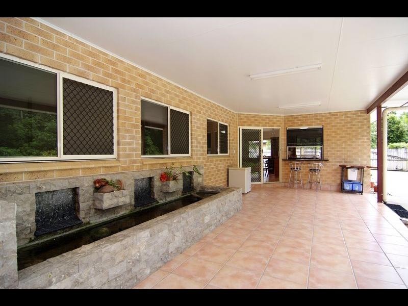 4 Sailfish Close, Kanimbla QLD 4870