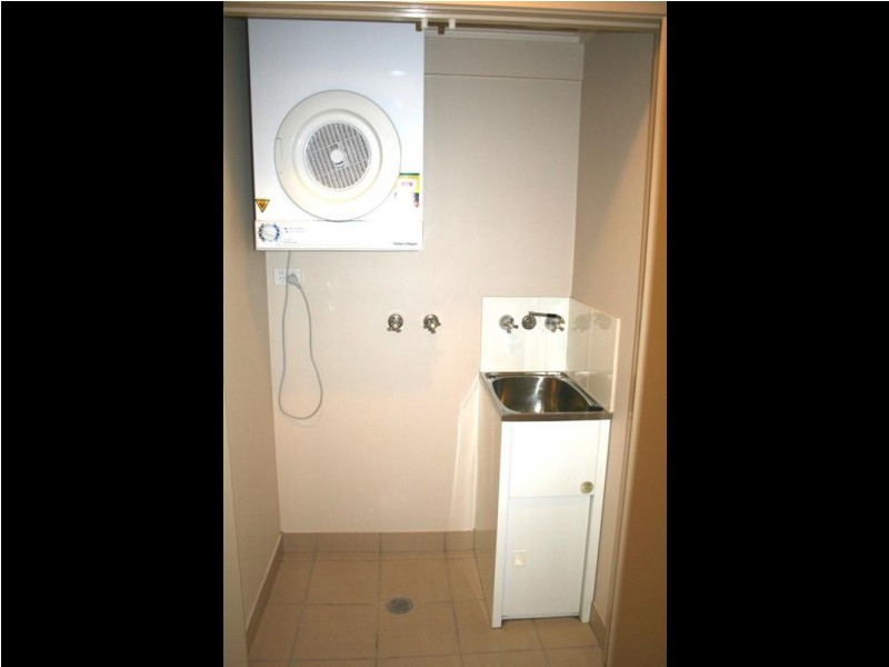 314/2-8 Centenary Close, Manoora QLD 4870