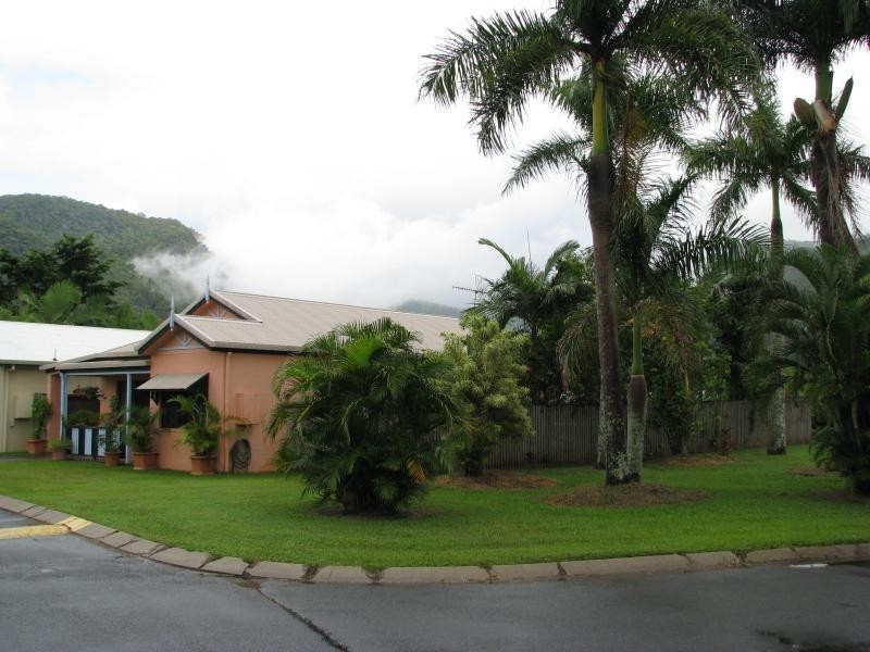 90 31 Lake Placid Road, Caravonica QLD 4878